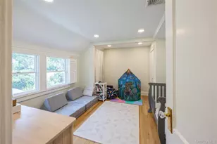 71 Bar Beach Rd, Port Washington, NY 11050 - Photo 21