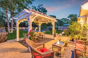 116 W Tiana Rd, Hampton Bays, NY 11946 - Photo 11