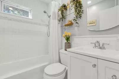 116 W Tiana Road, Hampton Bays, NY 11946 - Photo 29