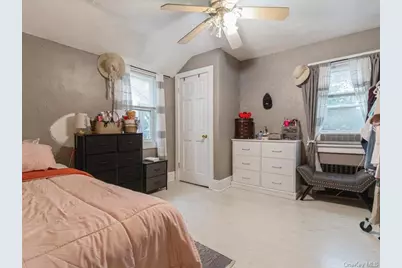 167 Lakeview Avenue, Lynbrook, NY 11563 - Photo 15