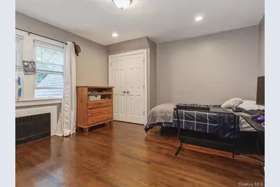 167 Lakeview Avenue, Lynbrook, NY 11563 - Photo 19