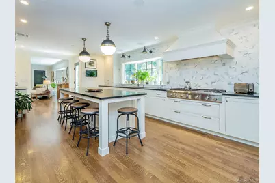 73 Lafayette Avenue, Sea Cliff, NY 11579 - Photo 5