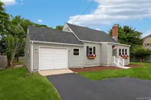 54 N Ocean Ave, Center Moriches, NY 11934 - Photo 3