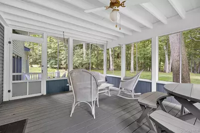 92 Brook Hollow Drive, New Windsor, NY 12553 - Photo 41