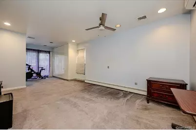 1127 Fordham Lane, Woodmere, NY 11598 - Photo 23