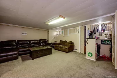 1127 Fordham Lane, Woodmere, NY 11598 - Photo 37