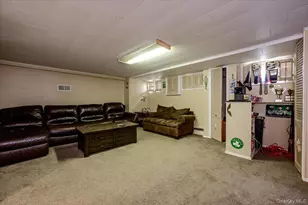 1127 Fordham Ln, Woodmere, NY 11598 - Photo 37