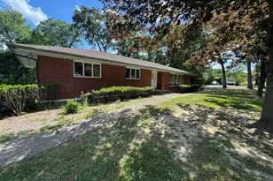 49 Chestnut Ln, Newburgh, NY 12550 - Photo 31