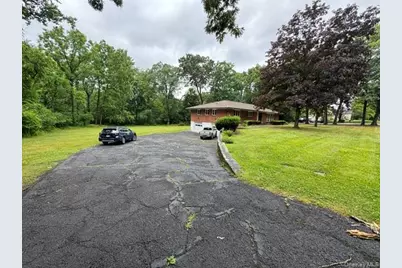 49 Chestnut Lane, Newburgh, NY 12550 - Photo 47