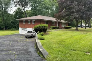49 Chestnut Ln, Newburgh, NY 12550 - Photo 45