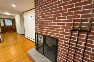 49 Chestnut Ln, Newburgh, NY 12550 - Photo 9