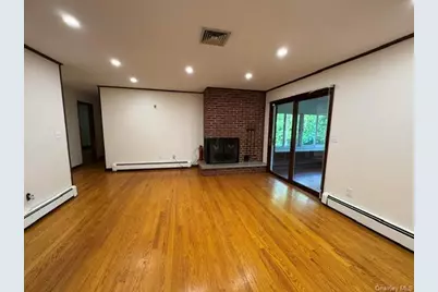 49 Chestnut Lane, Newburgh, NY 12550 - Photo 7