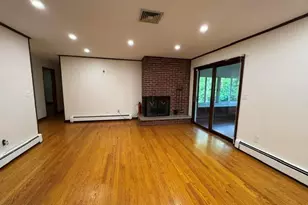 49 Chestnut Ln, Newburgh, NY 12550 - Photo 7