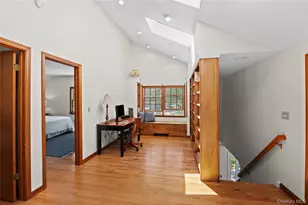 7 Cedarwood Ct, Setauket, NY 11733 - Photo 19