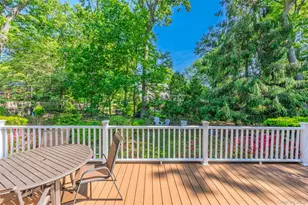 7 Cedarwood Ct, Setauket, NY 11733 - Photo 29