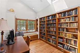7 Cedarwood Ct, Setauket, NY 11733 - Photo 21