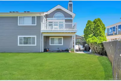 118 E Midland Pond Court, Moriches, NY 11955 - Photo 31