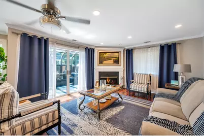 118 E Midland Pond Court, Moriches, NY 11955 - Photo 5