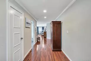 118 E Midland Pond Ct, Moriches, NY 11955 - Photo 3
