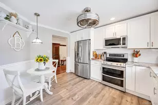 118 E Midland Pond Ct, Moriches, NY 11955 - Photo 11