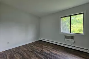 6 Eaton Ct, Middletown, NY 10940 - Photo 11