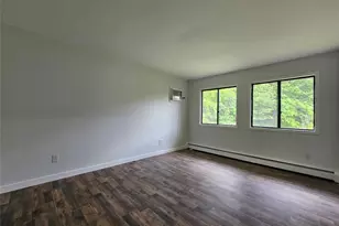 6 Eaton Ct, Middletown, NY 10940 - Photo 13