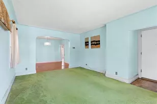 38-17 208th St, Bayside, NY 11361 - Photo 7