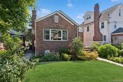 3817 208th Street, Bayside, NY 11361 - Photo 35
