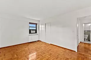 21-66 33rd Rd, Astoria, NY 11106 - Photo 13
