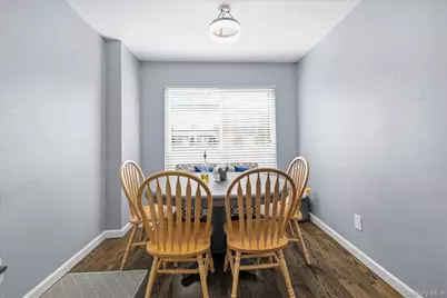 15 Franklin Place #5, Oceanside, NY 11572 - Photo 5