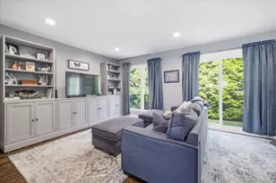 15 Franklin Pl, Oceanside, NY 11572 - Photo 9
