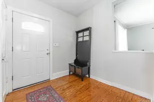 77 Hiawatha Dr, Brightwaters, NY 11718 - Photo 3