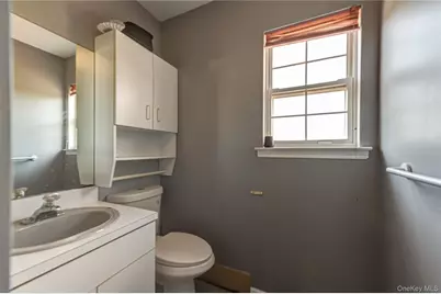 7 Howard Street, Selden, NY 11784 - Photo 17