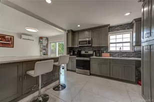 7 Howard St, Selden, NY 11784 - Photo 7