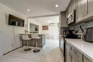 7 Howard St, Selden, NY 11784 - Photo 9