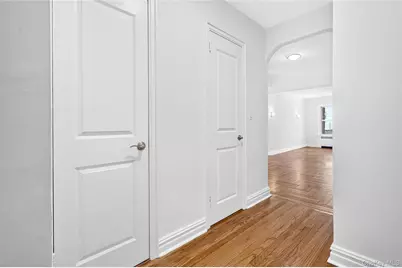 601 Pelham Parkway N #618, Bronx, NY 10467 - Photo 19