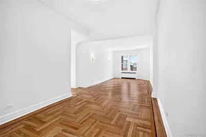 601 Pelham Parkway N #618, Bronx, NY 10467 - Photo 25
