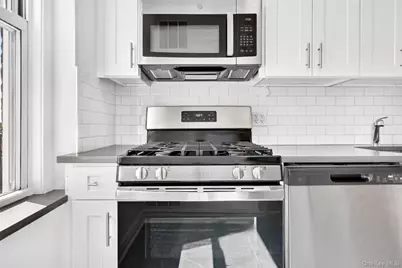 601 Pelham Parkway N #618, Bronx, NY 10467 - Photo 39