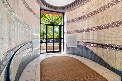 601 Pelham Parkway N #618, Bronx, NY 10467 - Photo 9