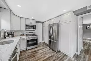 71 Colony Rd, Port Jefferson Station, NY 11776 - Photo 7