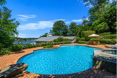 88 E Shore Road, Huntington, NY 11743 - Photo 9