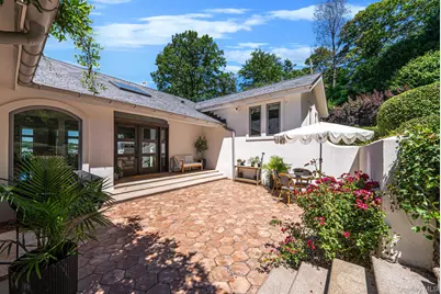 88 E Shore Road, Huntington, NY 11743 - Photo 11