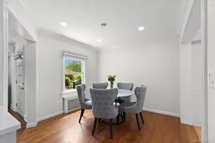 8 Park Cir, Great Neck, NY 11024 - Photo 9