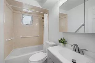 1753 Maurice Ave, East Meadow, NY 11554 - Photo 27