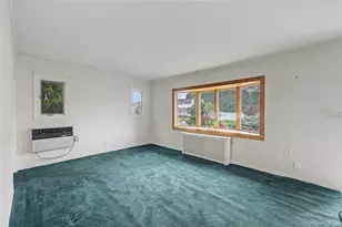 1753 Maurice Ave, East Meadow, NY 11554 - Photo 7