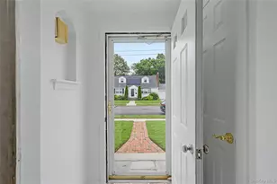 1753 Maurice Ave, East Meadow, NY 11554 - Photo 3