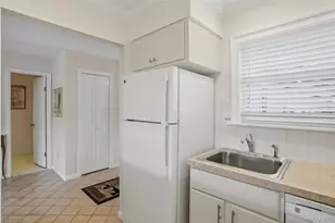 11 Pond Dr W, Rhinebeck, NY 12572 - Photo 7