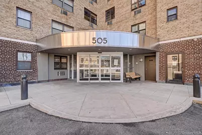 505 Central Avenue #618, White Plains, NY 10606 - Photo 31