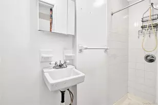 3885 Paulding Ave, Bronx, NY 10469 - Photo 43