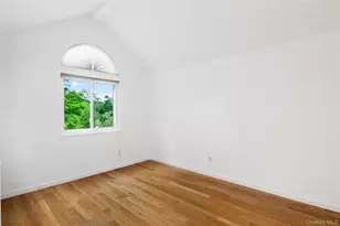 110 Woods End Rd, Chappaqua, NY 10514 - Photo 21